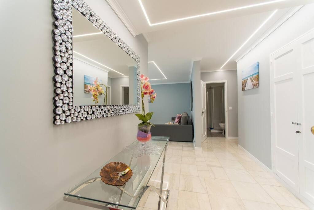פונשל D.Henrique I Apartamento Frente Ao Savoy Palace מראה חיצוני תמונה